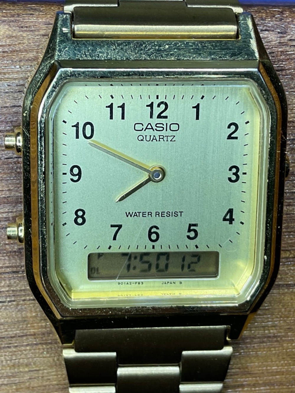 Casio AQ-230 watch in great condition